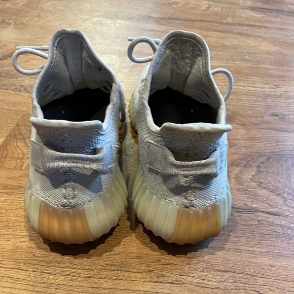 Yeezy Boost 350 V2 Sesame Size 9